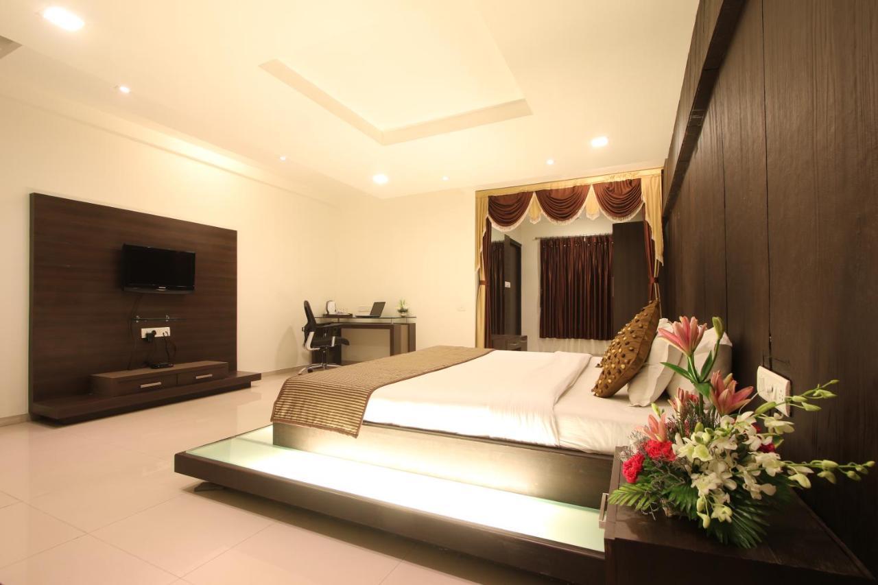 Prakruti Resort Vadodara Bagian luar foto